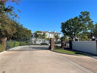 More Details about MLS # TR23202823 : 4521 MONTECITO DR