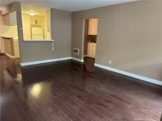 Photo #5: TR23206718 Listing 