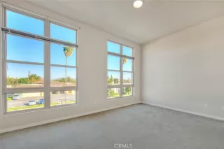 Photo #3: TR23208981 Listing 