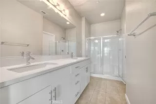 Photo #4: TR23208981 Listing 