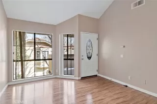 Photo #2: TR24046373 Listing