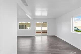 Photo #6: TR24048542 Listing 