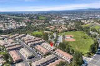 Photo #4: TR24055528 Listing 