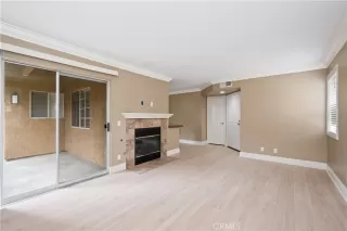 Photo #3: TR24069476 Listing