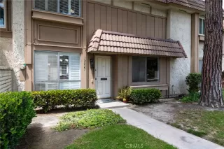 Photo #6: TR24086688 Listing 