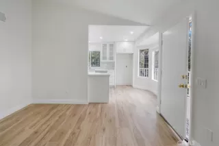 Photo #6: TR24106249 Listing 