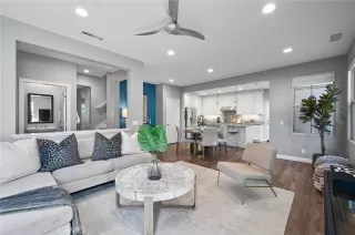 Photo #1: TR24115747 Listing