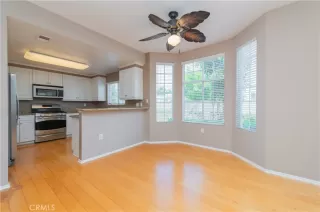 Photo #3: TR24140202 Listing