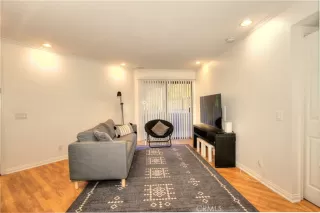 Photo #4: TR24151608 Listing