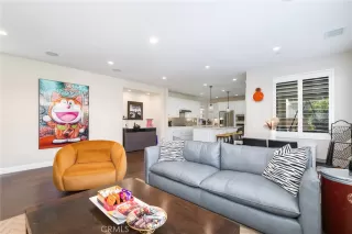 Photo #5: TR24184607 Listing 