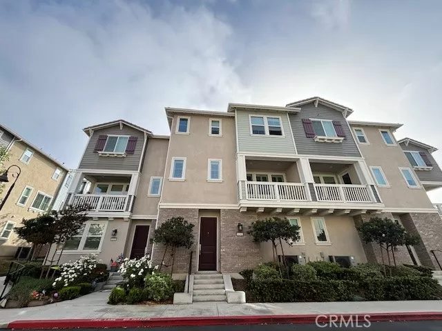 MLS: TR24215445 Condo For Sale