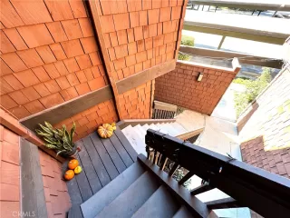 Photo #1: TR24217665 Listing 