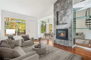 Photo #2: TR24244694 Listing