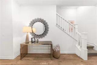 Photo #4: TR25010377 Listing 