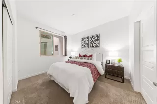 Photo #5: TR25010377 Listing 