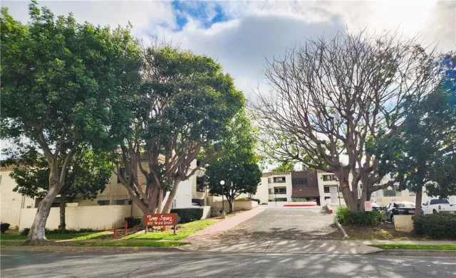 MLS: TR25013256 Condo For Sale