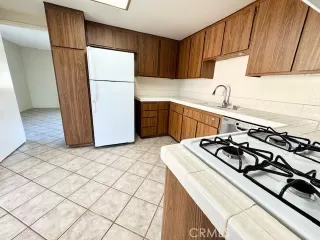 Photo #2: TR25019922 Listing