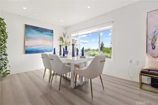 Photo #5: TR25047440 Listing