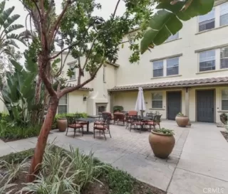 Photo #2: TR25061052 Listing 