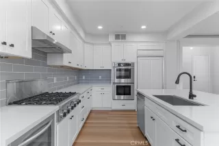 Photo #6: TR25073737 Listing