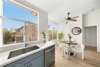 Photo #6: TR25078736 Listing 