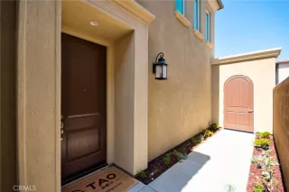 Photo #3: TR25104273 Listing 