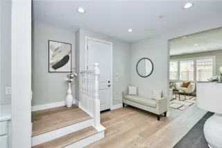 Photo #4: TR25104273 Listing 