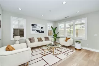 Photo #6: TR25104273 Listing 