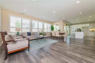 Photo #6: TR25113074 Listing 