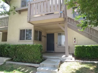 Photo #1: TR25121774 Listing