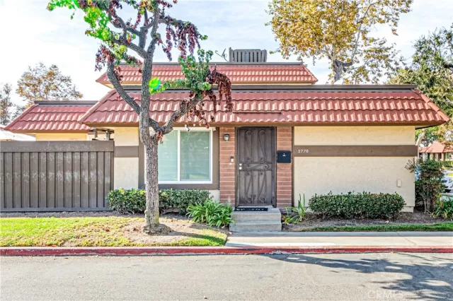 MLS: TR25125980 Condo For Sale