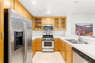 Photo #5: TR25127747 Listing