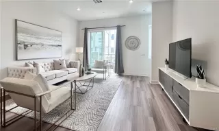 Photo #4: TR25134848 Listing