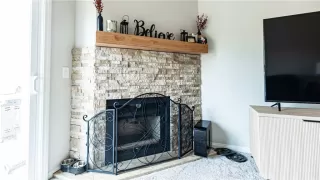 Photo #4: TR25139833 Listing 