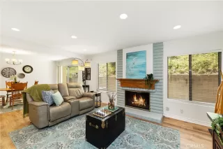 Photo #3: TR25151259 Listing 