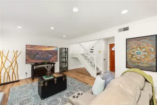 Photo #5: TR25151259 Listing 