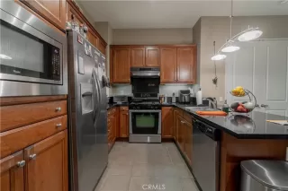 Photo #1: TR25173997 Listing 