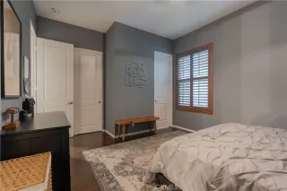 Photo #3: TR25173997 Listing 