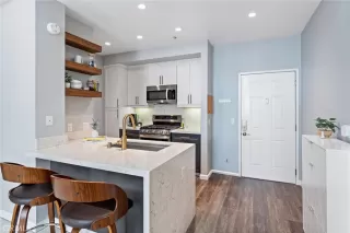 Photo #2: TR25175953 Listing