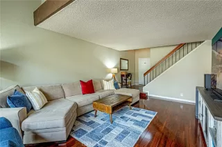 Photo #1: TR25193386 Listing