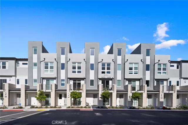 MLS: TR25221773 Condo For Sale