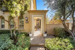 Photo #2: TR25224077 Listing 