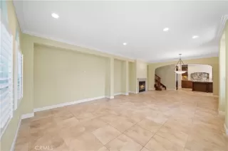 Photo #5: TR25224077 Listing 