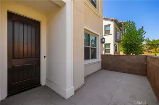 Photo #3: TR25225501 Listing