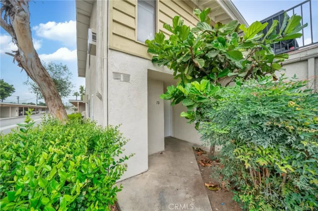 MLS: TR25226868 Condo For Sale