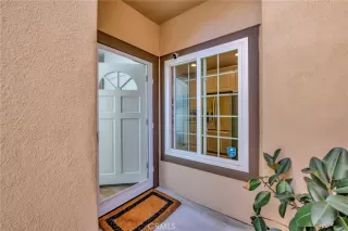 Photo #3: TR25235973 Listing 