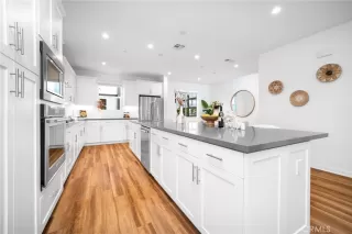 Photo #5: TR25237274 Listing 