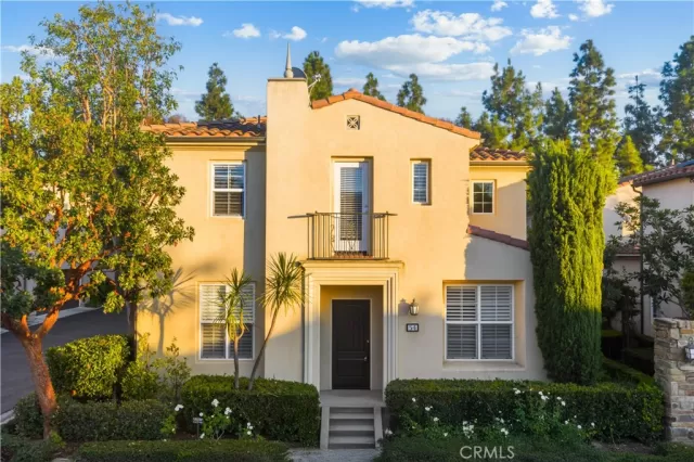 MLS: TR25242573 Condo For Sale