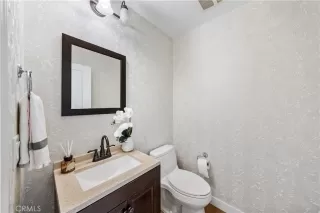 Photo #6: TR25242573 Listing 