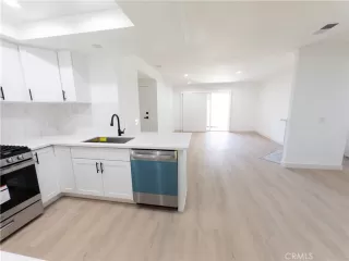 Photo #2: TR25243753 Listing